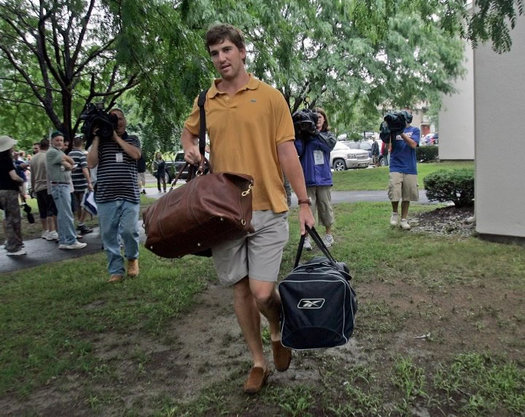 eli manning giants camp ualbany 2012