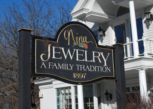 nina  jeweler exterior manchester vt