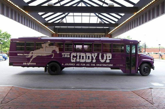 giddy up bus exterior