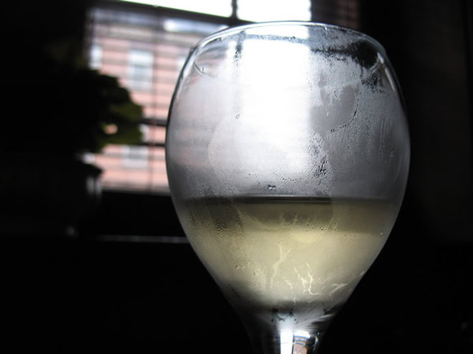 glass of nine pin cider