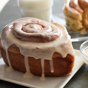 low beat brunch cinnamon bun