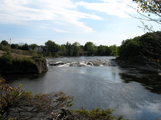 Peebles Island southside waterfall