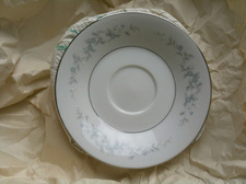 china saucer in paper