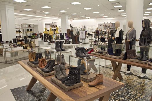 Michael kors boots hot sale lord and taylor