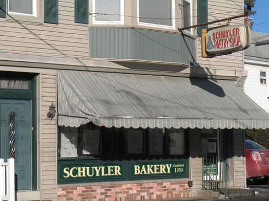 Schuyler Bakery Watervliet exterior 2015-January