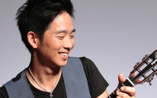 Jake Shimabukuro 2015