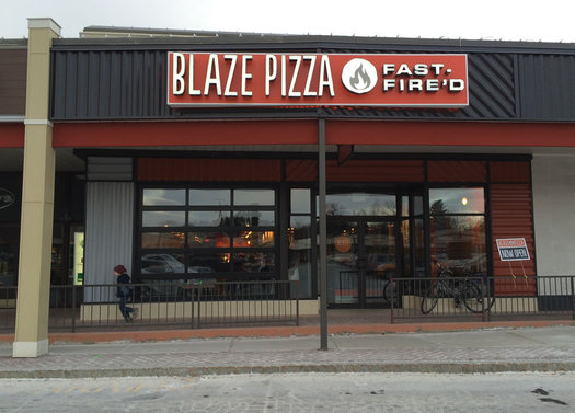 Blaze Pizza Stuyvesant Plaza exterior 2016-January