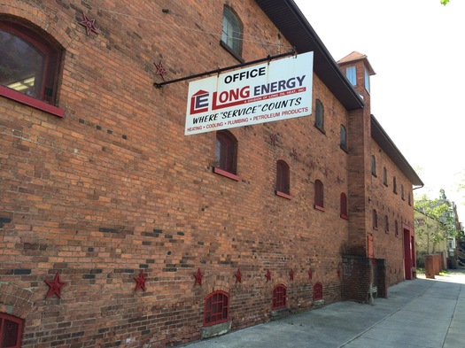 Long Energy site Albany stables building 2016-May