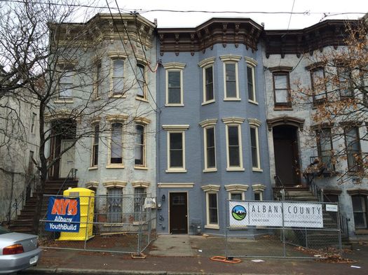 Habitat 309 Clinton Ave rehab exterior 2016-December