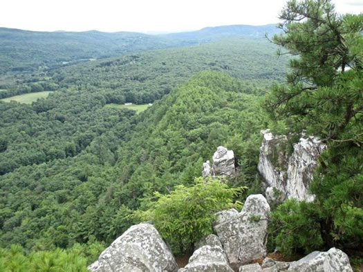 12 hours berkshires Monument Mountain