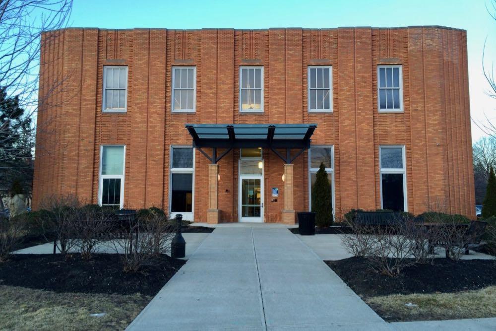 Albany Public Library Pine Hills exterior