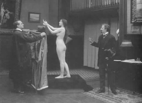 Audrey_Munson_as_nude_art_model_in_movie_Inspiration_(1915).jpg