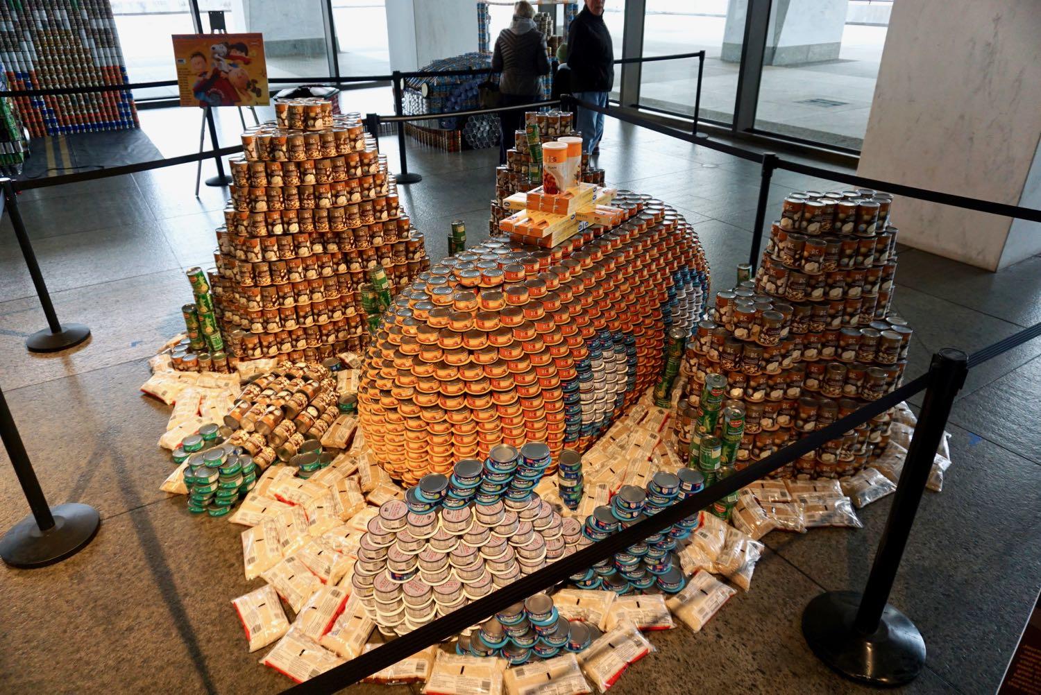 Canstruction2018_20000_Cans_Under_the_Sea.jpg