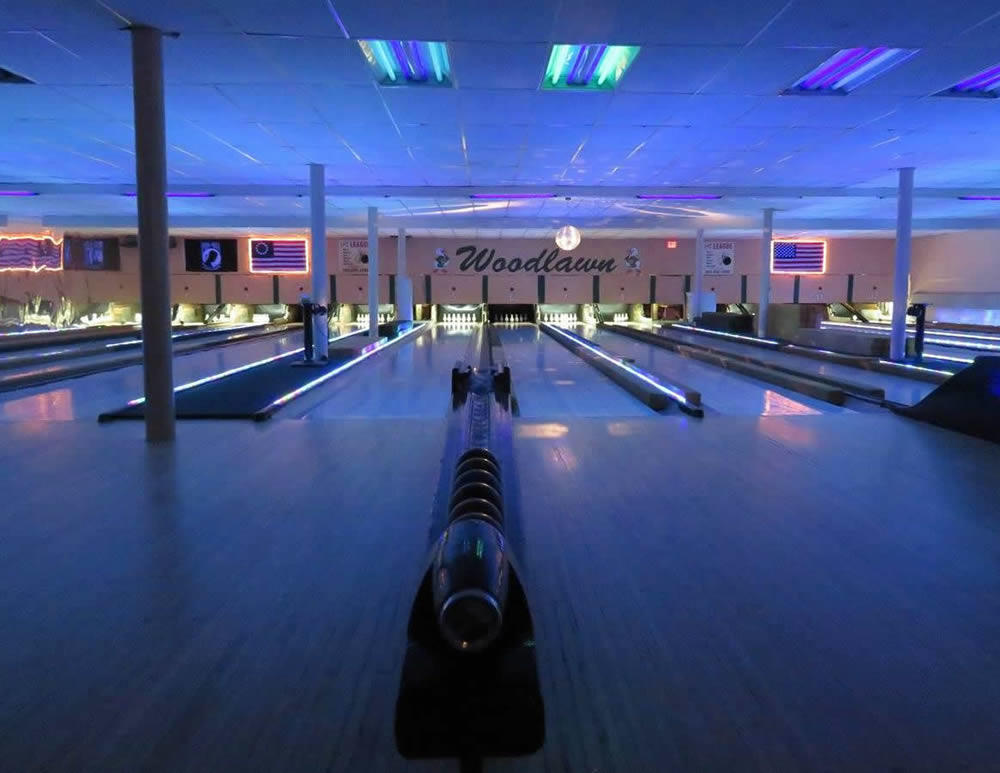 Connecticut_Julie_Madsen_duck_pin_bowling.jpg