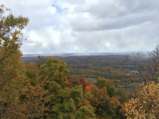 Jen Masa hiking Thacher Hang Glider Trail