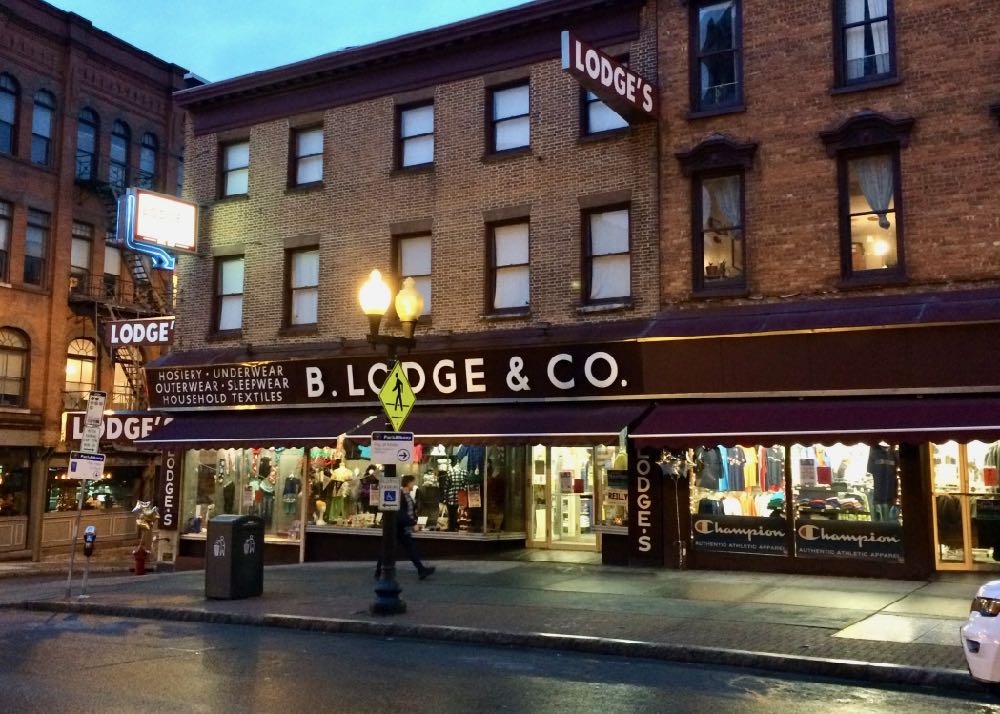 B. Lodge & Co exterior evening