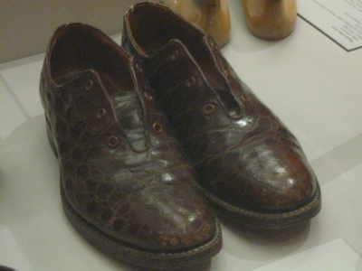 Men's alligator shoes