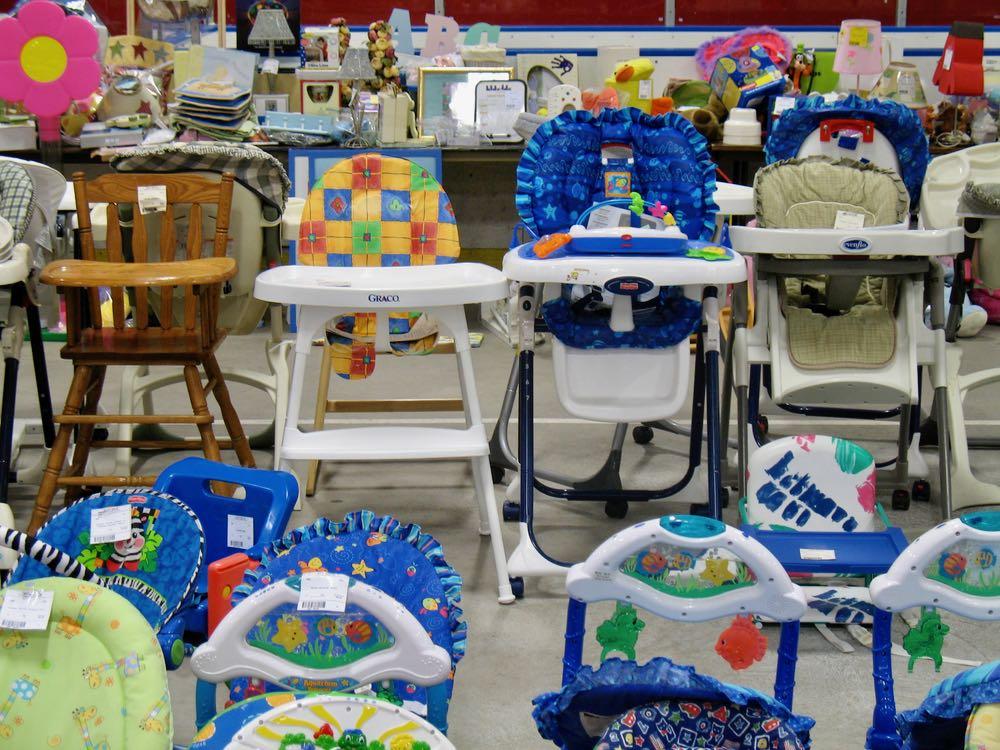 Pass It On Sale high chairs