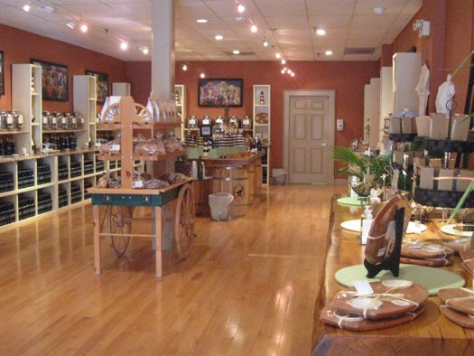 Saratoga Olive Oil interior 3.jpg