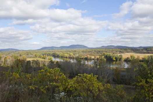 Saratoga_National_Historical_Park_wide_view.jpg