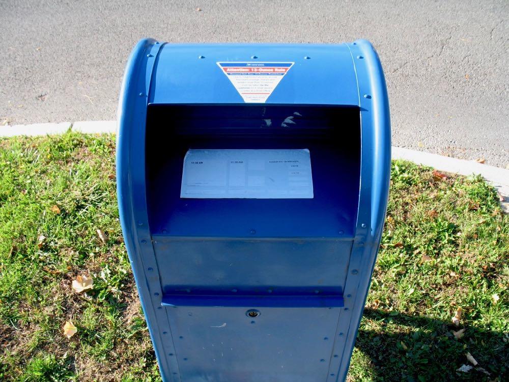 USPS blue mailbox