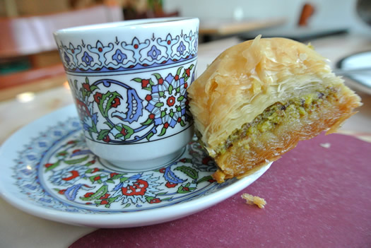 ali_baba_coffee_baklava.jpg