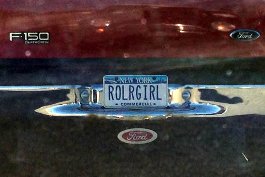 bumper_gawking_ROLRGIRL.jpg