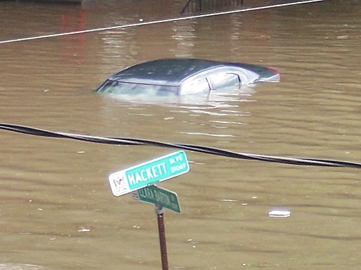 car underwater on Hackett Blvd