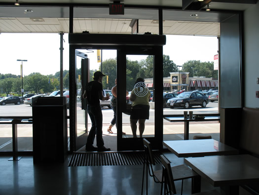 chipotle stuyvesant plaza interior 5