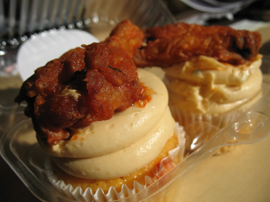 coccadotts_buffalo_wing_cupcake_closeup.jpg