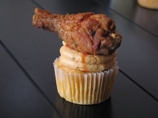 coccadotts super bowl cupcakes chicken wing