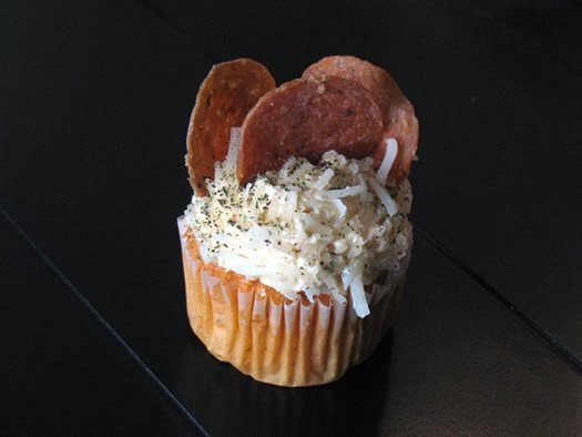 coccadotts super bowl cupcakes pepperoni