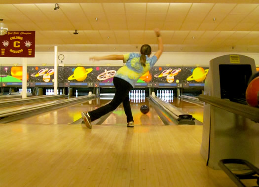 colonie_high_school_bowling_girls_team_lane.jpg