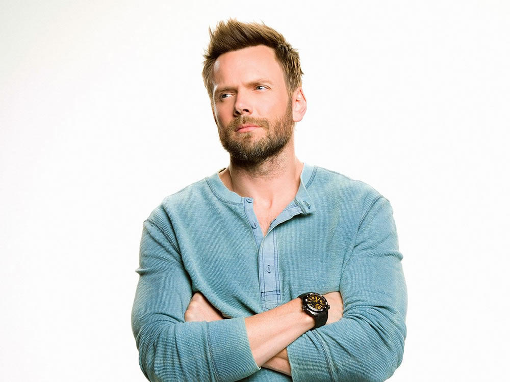 comedian Joel McHale