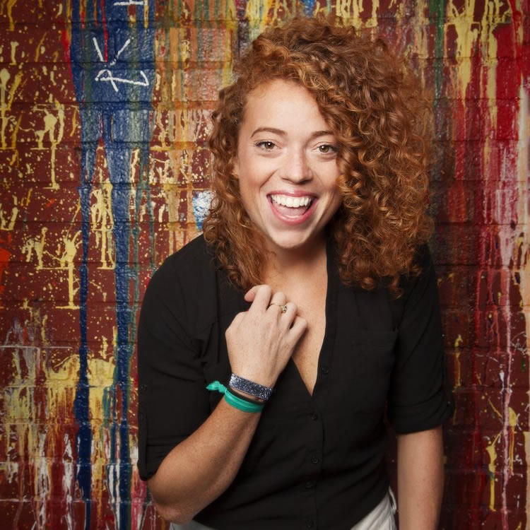 comedian Michelle Wolf