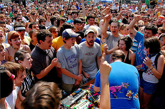 dan deacon in philly