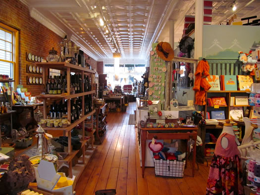 downstate_daytrip_rhinebeck_shop.jpg