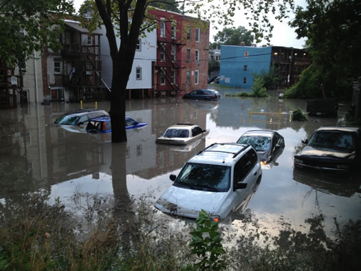 flash flooding 2014-08-05 near Western Ave