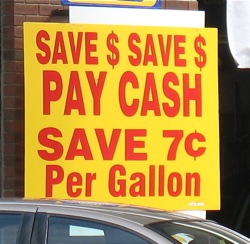 gas station pay cash get seven cent discount