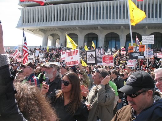 gun_rally_esp_trump_astorino_paladino_4.jpg