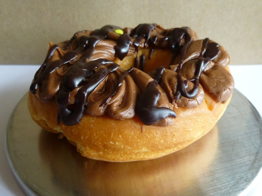 hannaford_best_dozen_chocolate_iced_donut.jpg