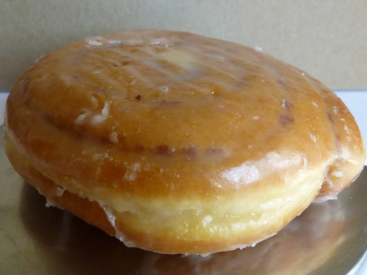 hannaford_best_dozen_cinnamon_swirl_donut.jpg