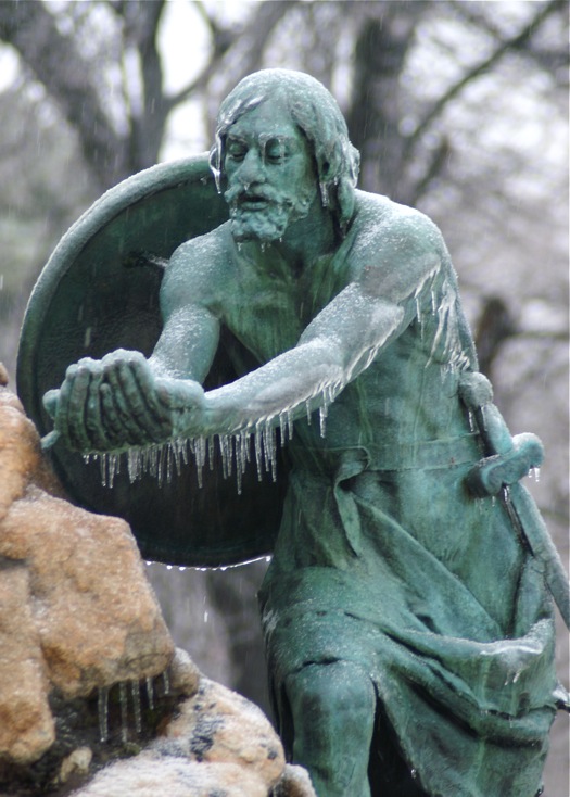 ice storm 2008-12-12 statue