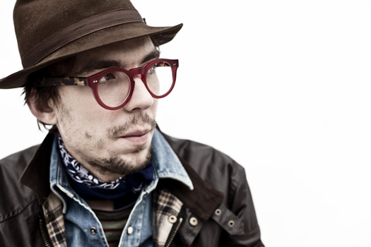 justin townes earle red glasses