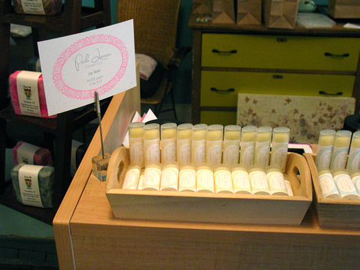 lip balm anchor no 5 display