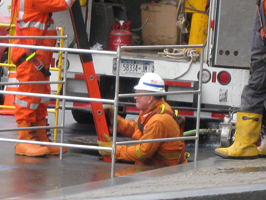 manholes washington swan 4