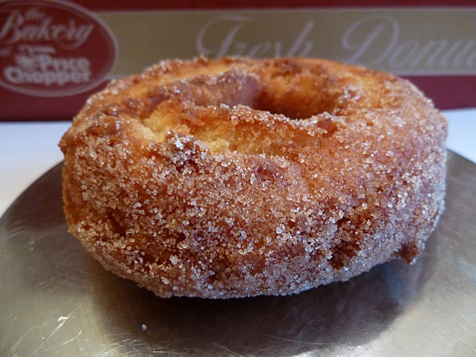 market_bistro_donuts_cinnamon_sugar_cake.jpg