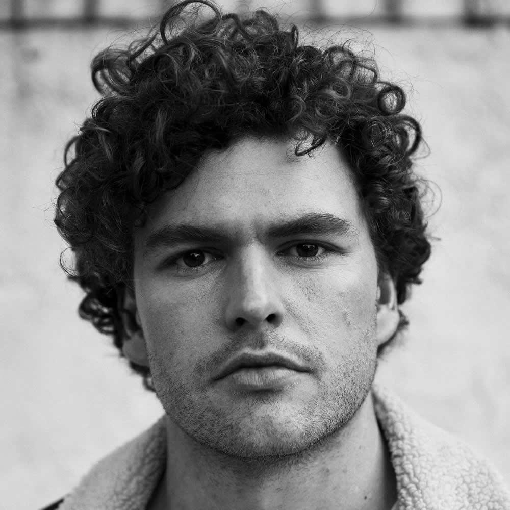 musician Vance Joy