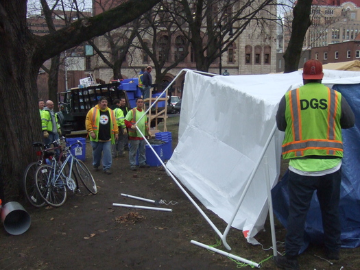 occupy_albany_eviction_1.JPG