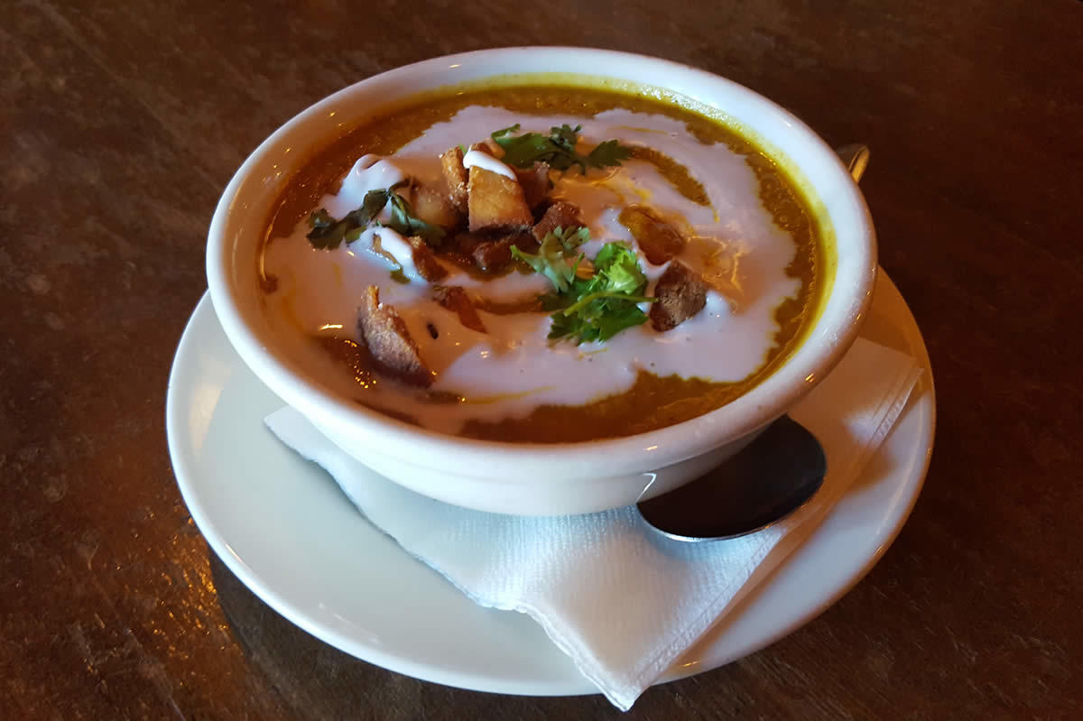 olde english curried carrot soup